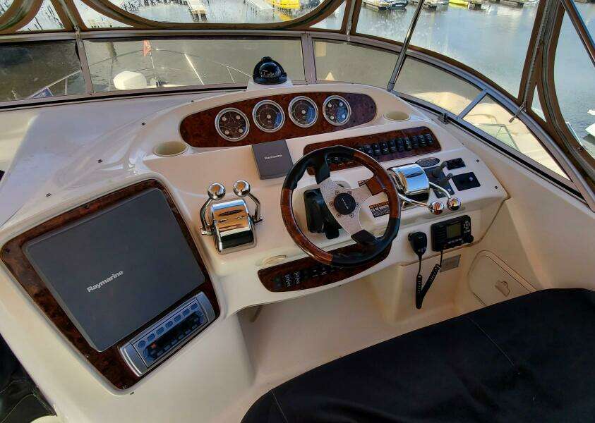 Chelarious 41ft Meridian Yacht For Sale
