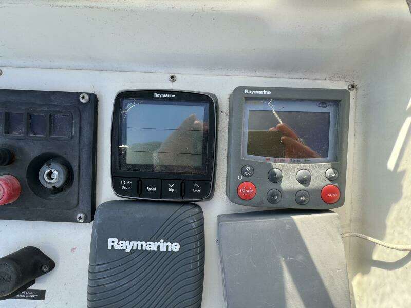 PUA 41ft Beneteau Yacht For Sale