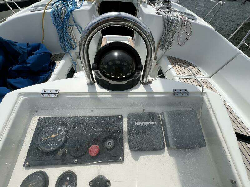 PUA 41ft Beneteau Yacht For Sale