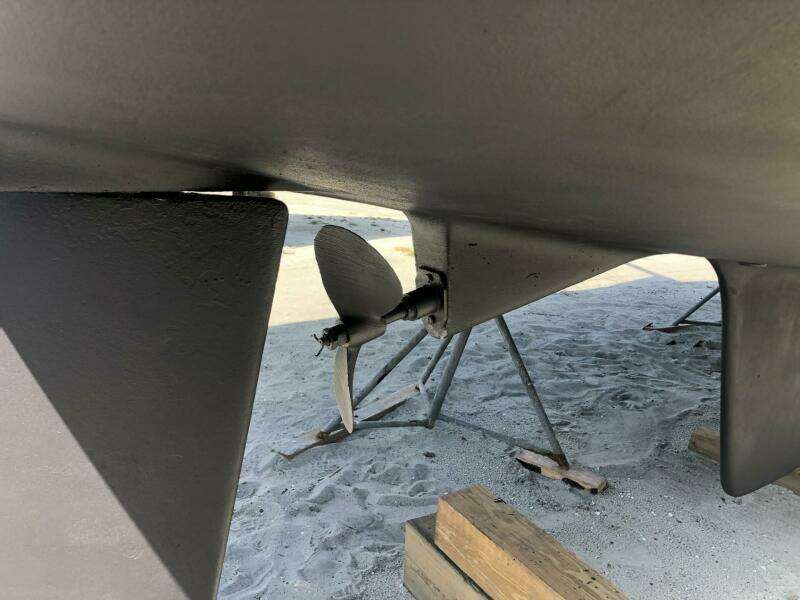 27ft Com Pac Yacht For Sale