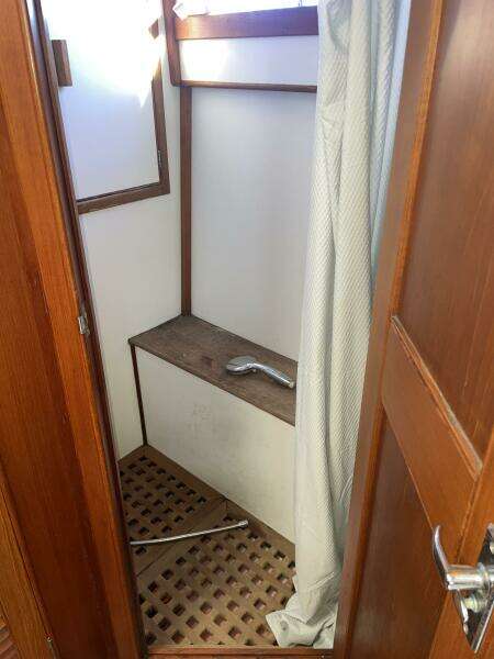 42ft Grand Banks Yacht For Sale