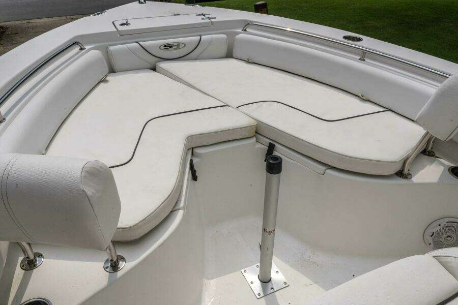 22ft Sea Hunt Yacht For Sale