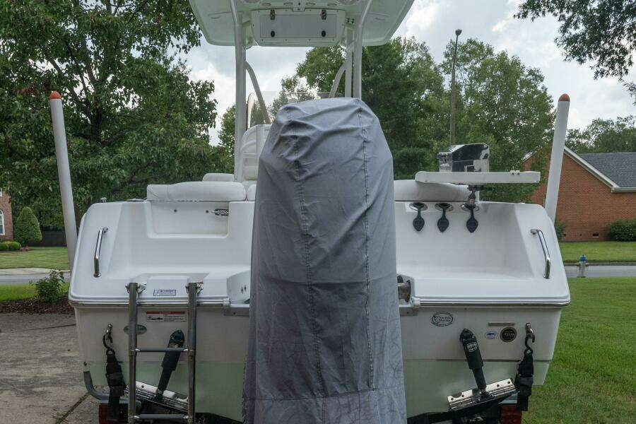 22ft Sea Hunt Yacht For Sale