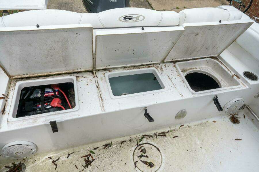 22ft Sea Hunt Yacht For Sale