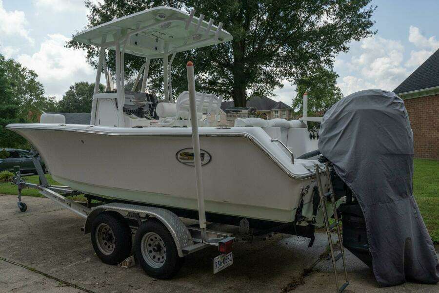 22ft Sea Hunt Yacht For Sale