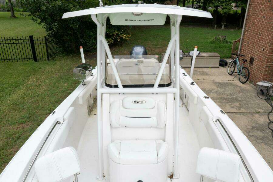 22ft Sea Hunt Yacht For Sale