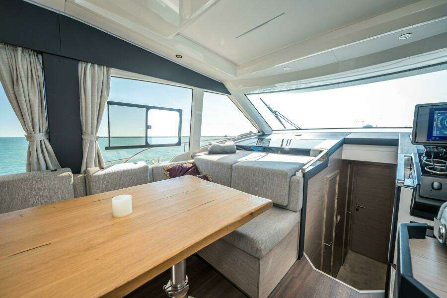 Scotts n Water 45ft Greenline Yacht For Sale