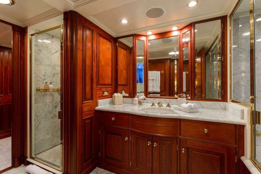 LADY J 142ft Palmer Johnson Yacht For Sale