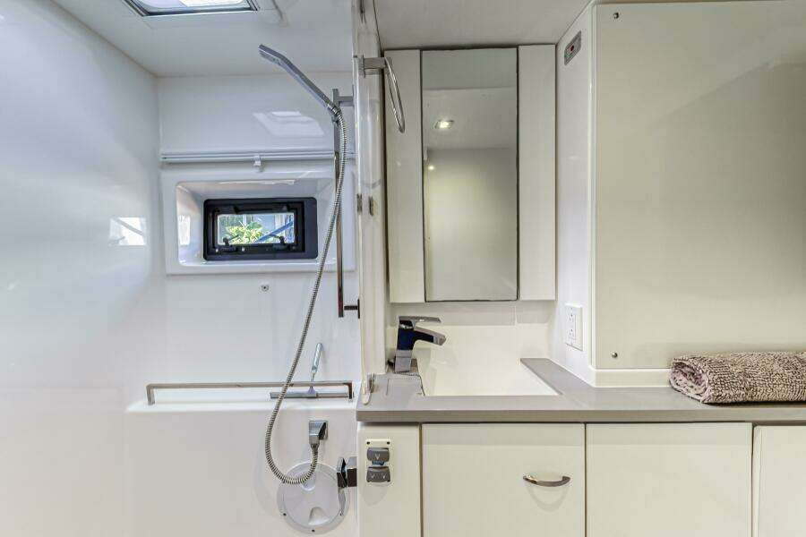 45ft Leopard Yacht For Sale