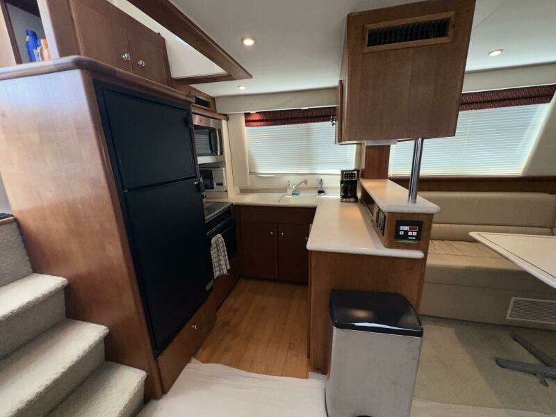 50ft Carver Yacht For Sale