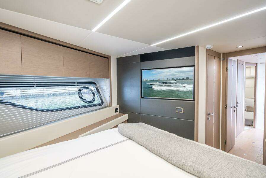 74ft Sunseeker Yacht For Sale