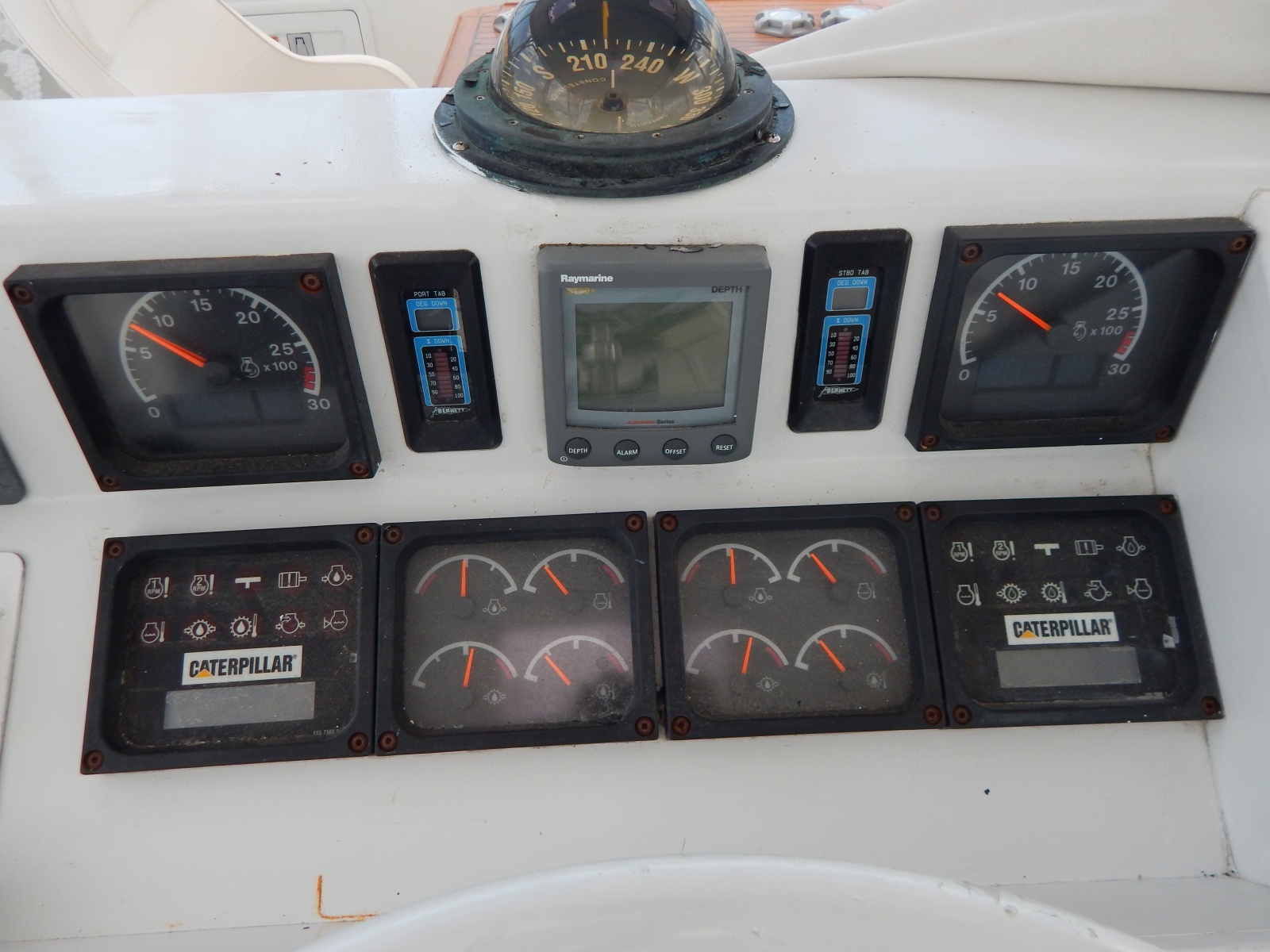 1996 Egg Harbor by Cayman