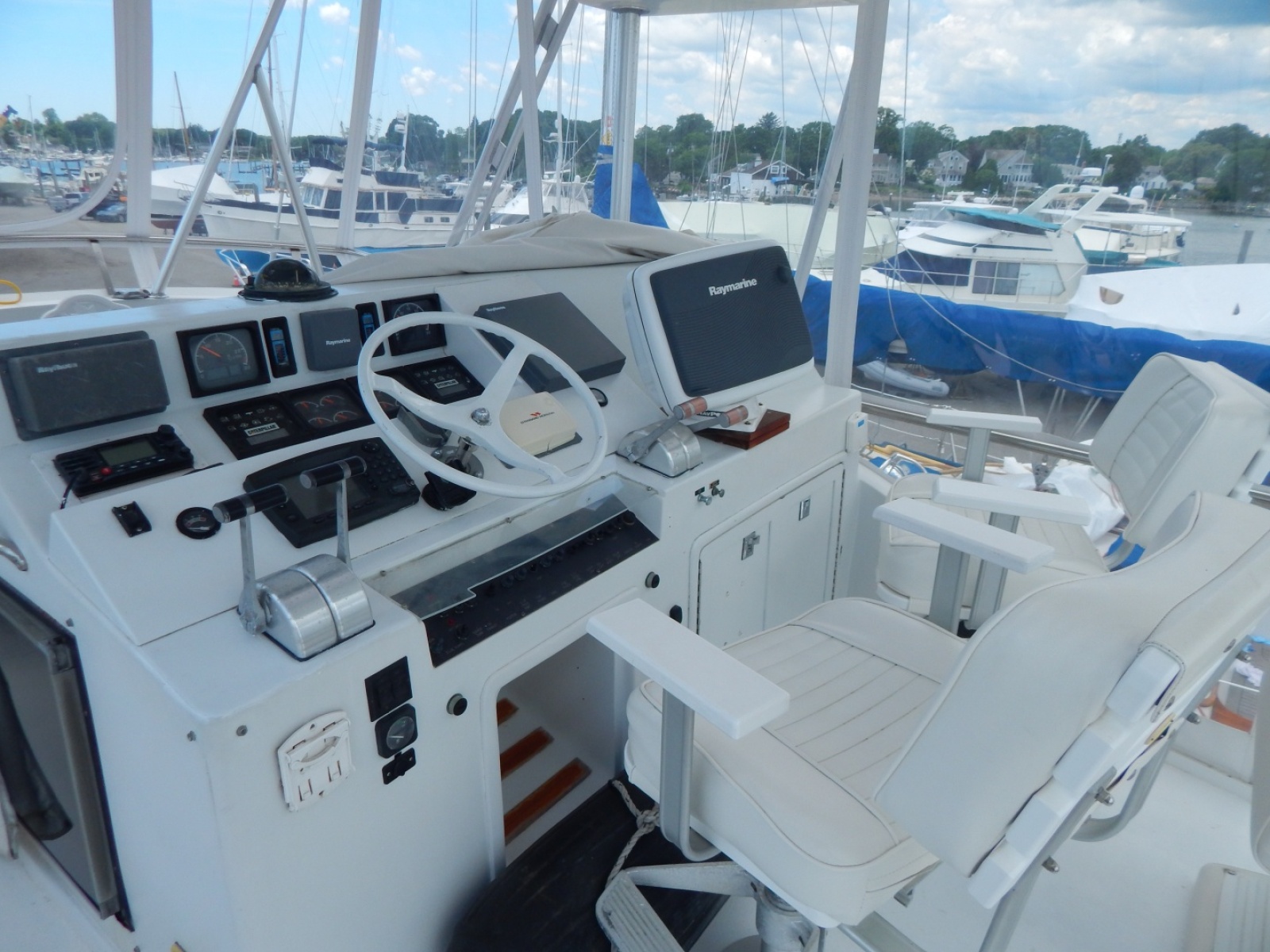 1996 Egg Harbor by Cayman