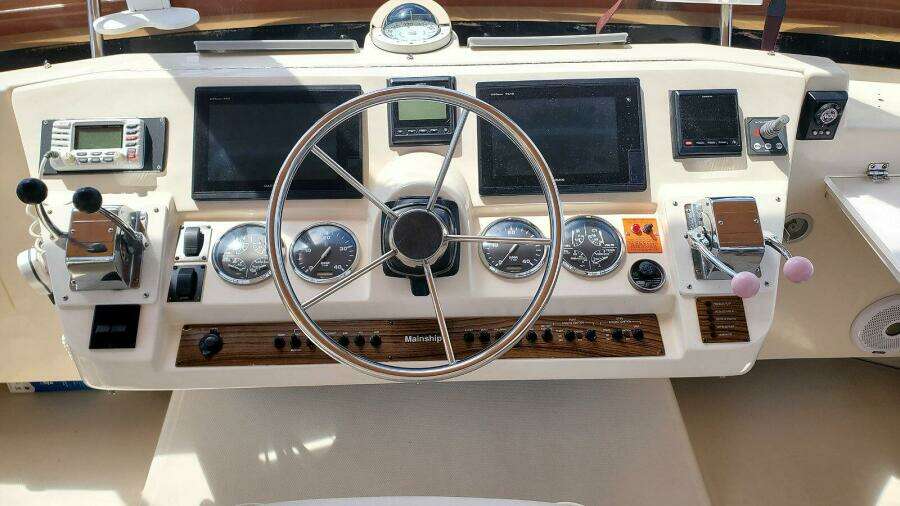 Flybridge Helm