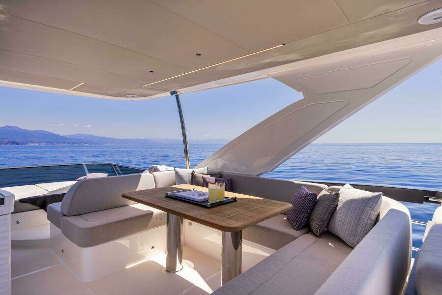 56ft Absolute Yacht For Sale