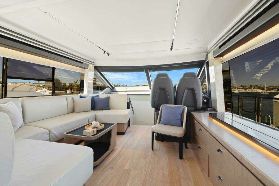 60ft Absolute Yacht For Sale