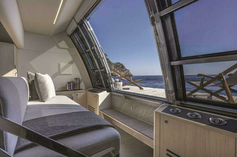 64ft Absolute Yacht For Sale