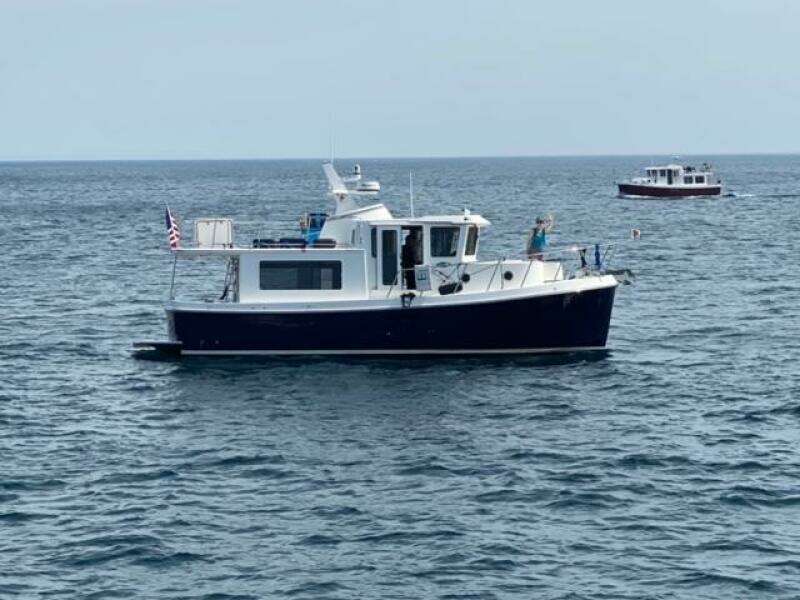 RESOLUTE 37ft American Tug Yacht For Sale