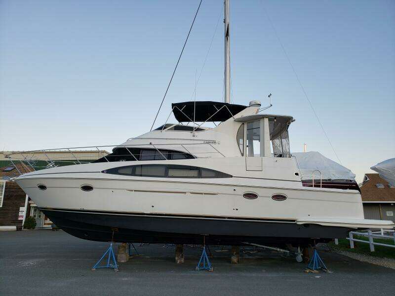ChrisSea IV 44ft Carver Yacht For Sale
