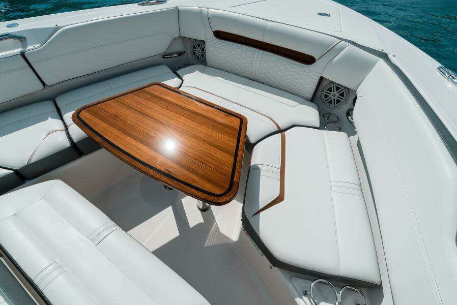 43ft Tiara Yachts Yacht For Sale