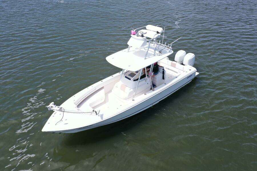 30ft Intrepid Yacht For Sale