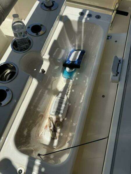 23ft Pursuit Yacht For Sale