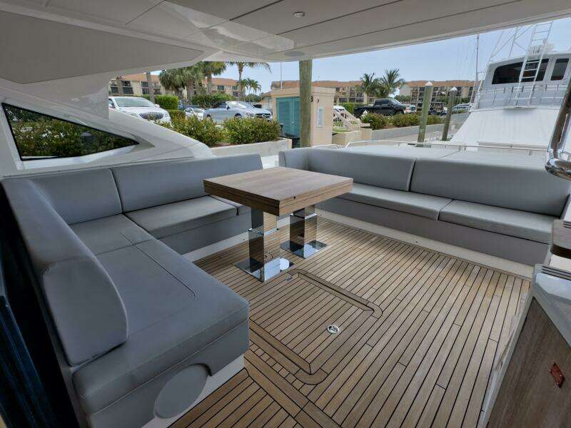 74ft Sunseeker Yacht For Sale