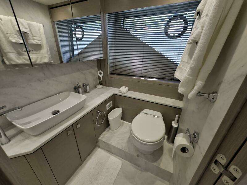 74ft Sunseeker Yacht For Sale