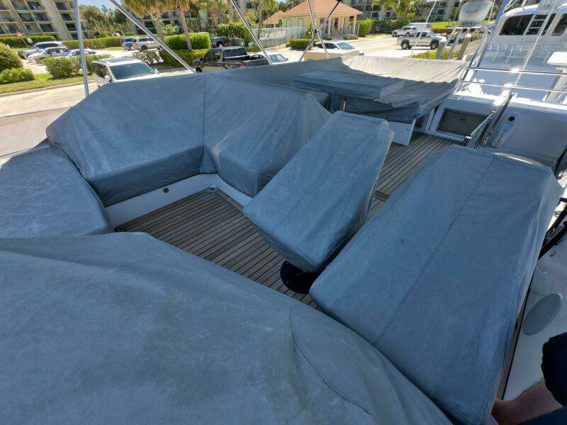 74ft Sunseeker Yacht For Sale