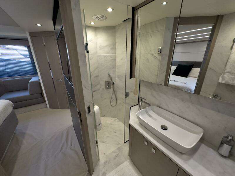 74ft Sunseeker Yacht For Sale