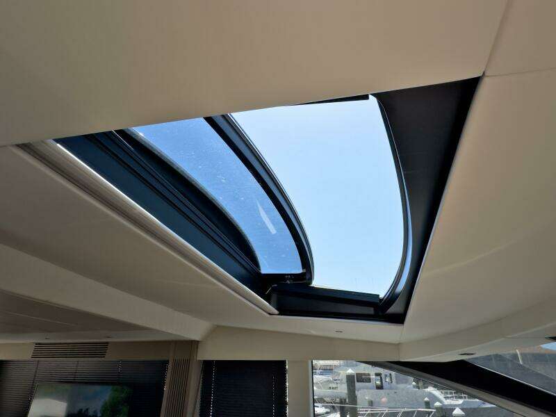 74ft Sunseeker Yacht For Sale