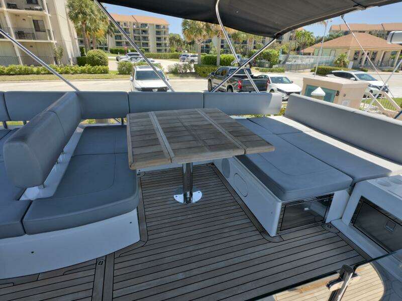 74ft Sunseeker Yacht For Sale