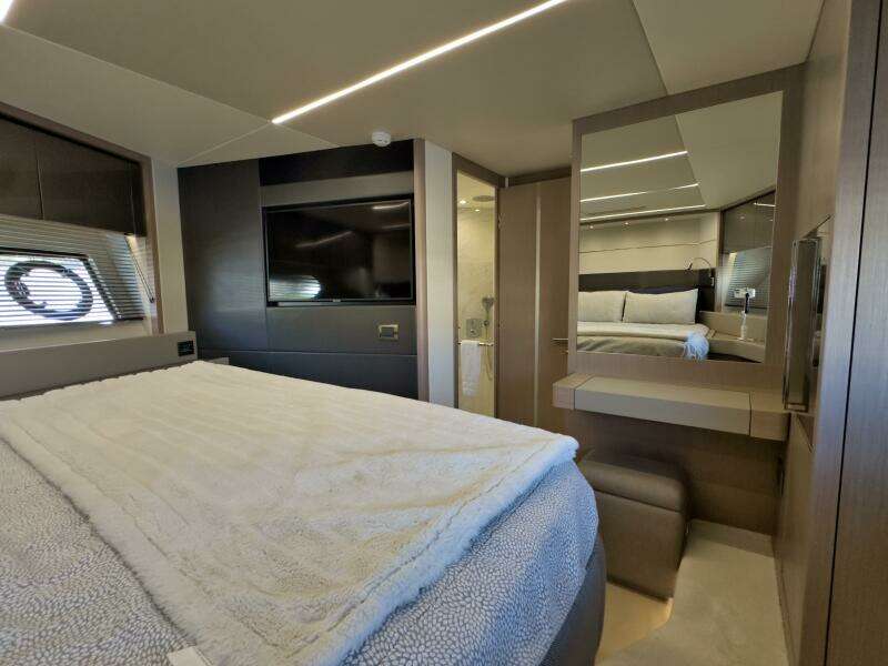 74ft Sunseeker Yacht For Sale
