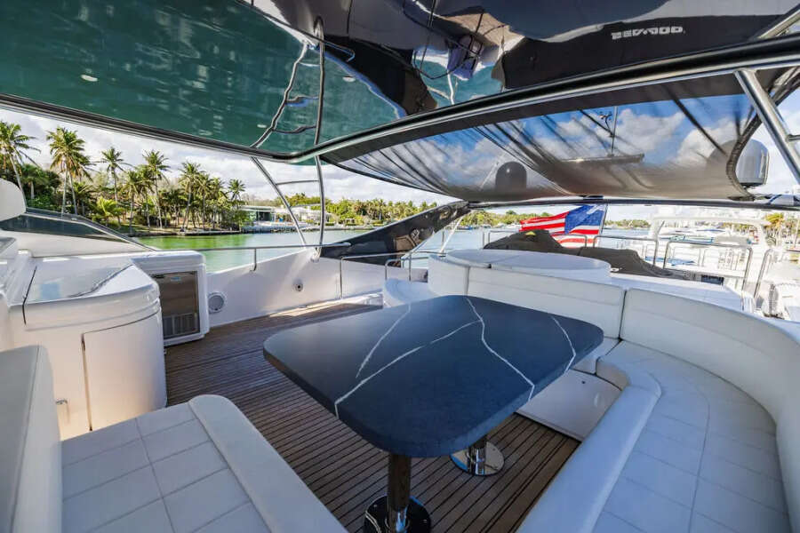 SINPATICO 94ft Ferretti Yachts Yacht For Sale