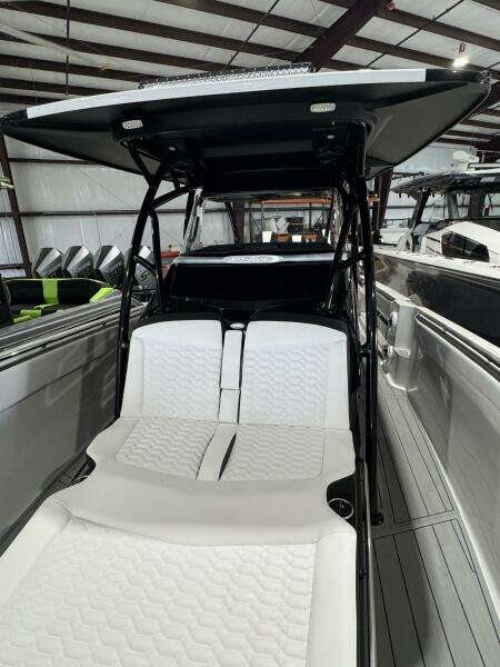 39ft Nor Tech Yacht For Sale