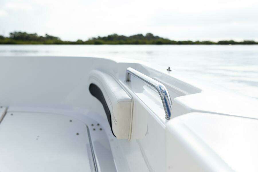 22ft Bayliner Yacht For Sale
