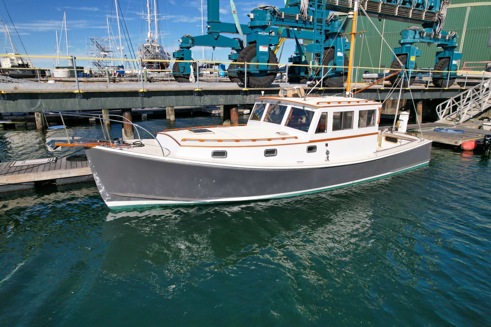 38' 2003 John Williams Stanley 38