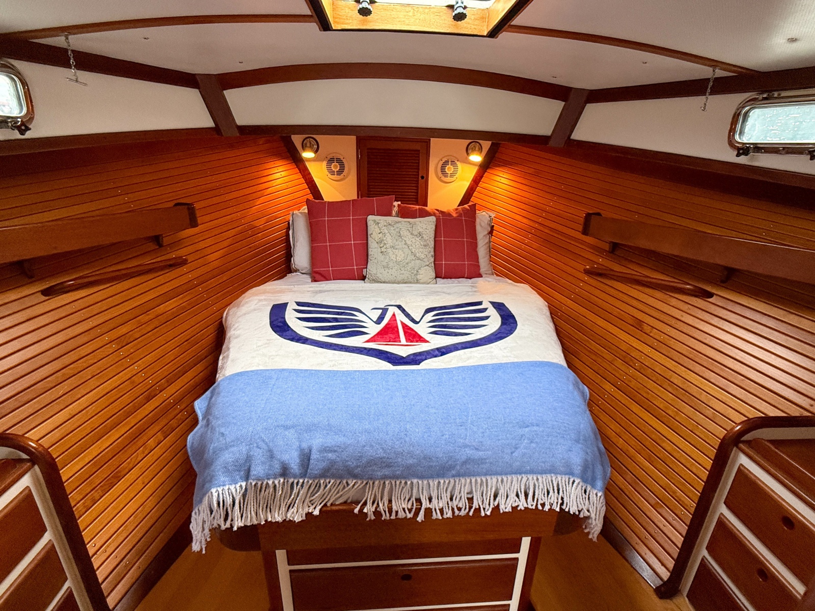 38' 2003 John Williams Stanley 38