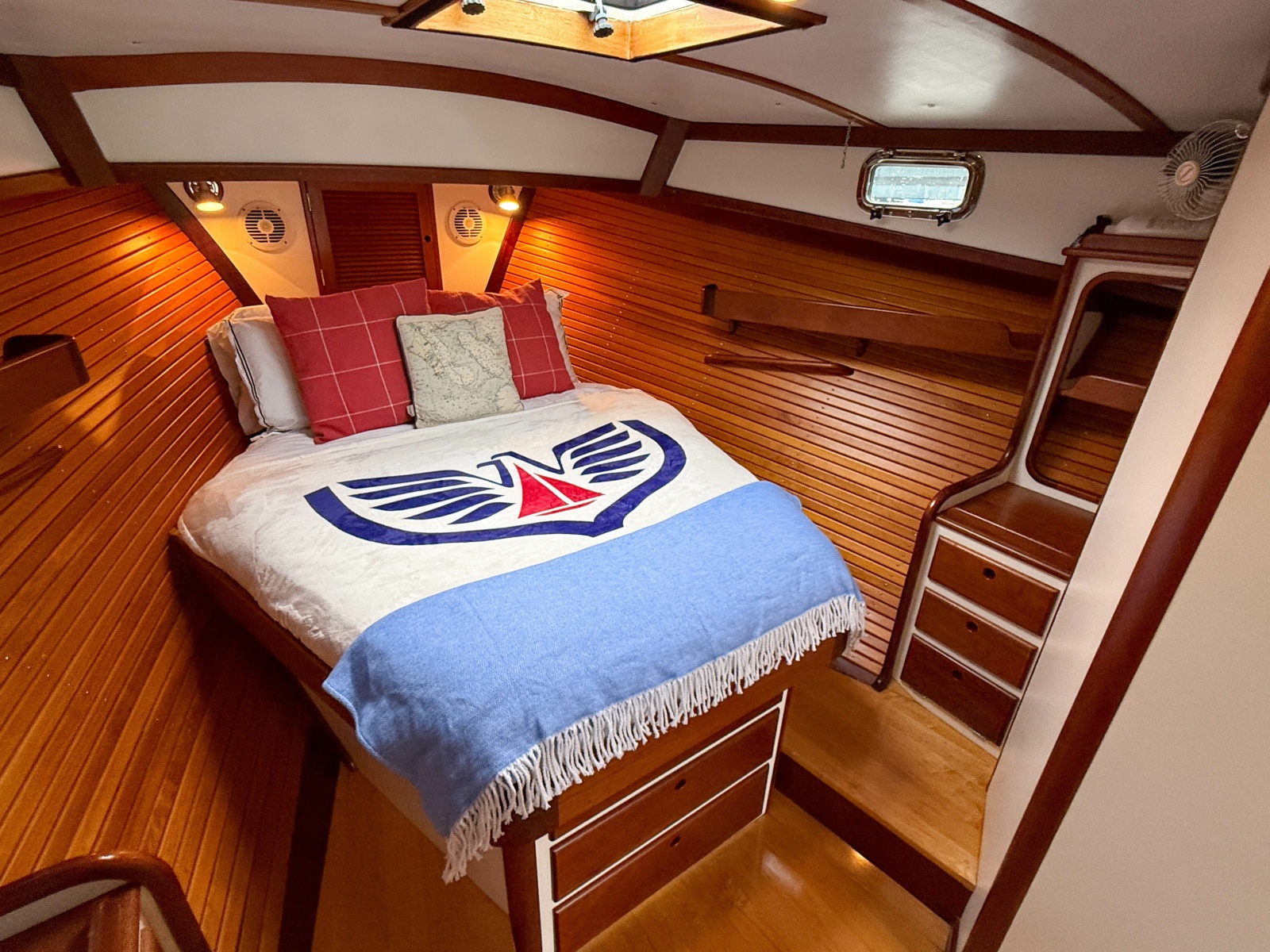 38' 2003 John Williams Stanley 38