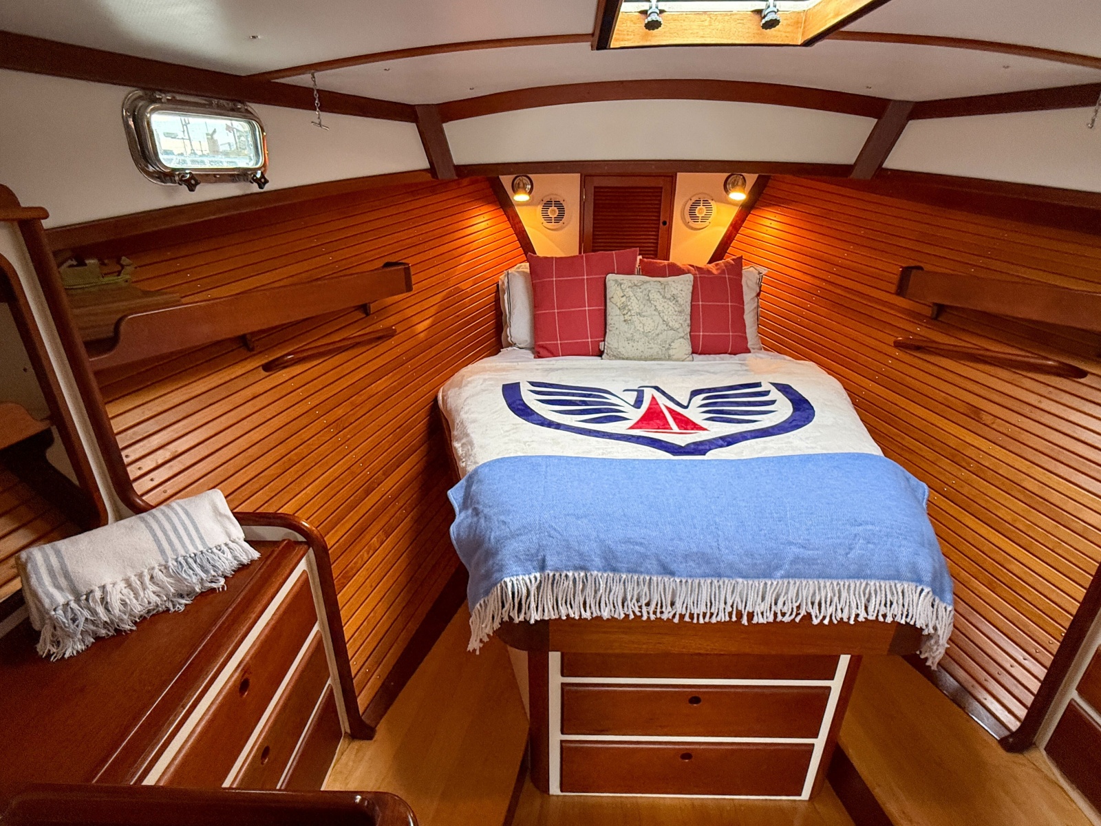 38' 2003 John Williams Stanley 38