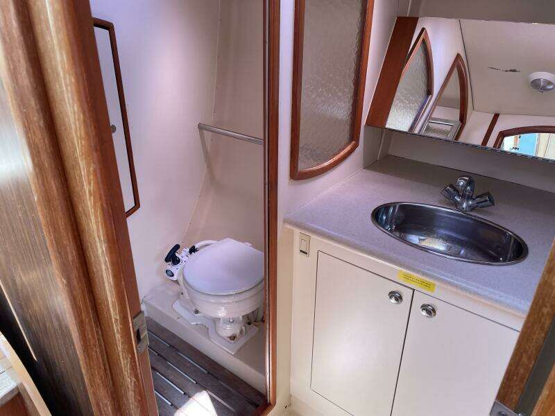 Paper Doll XIV 36ft Hunter Yacht For Sale