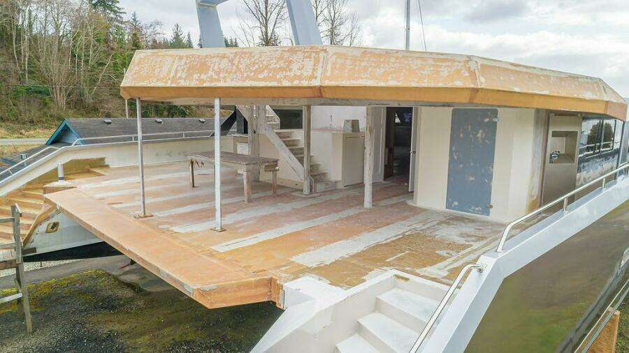 86ft Catamaran Yacht For Sale