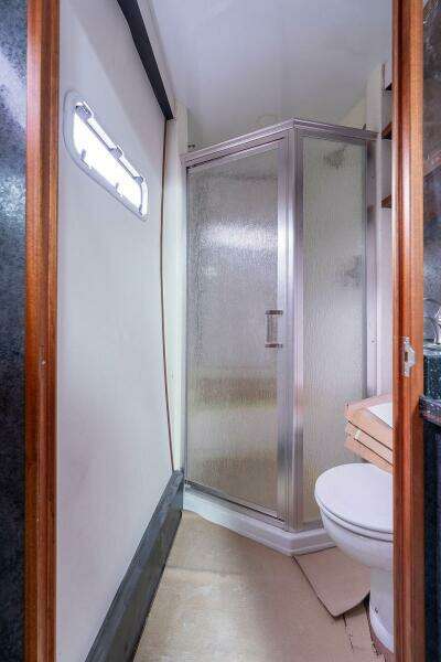 86ft Catamaran Yacht For Sale