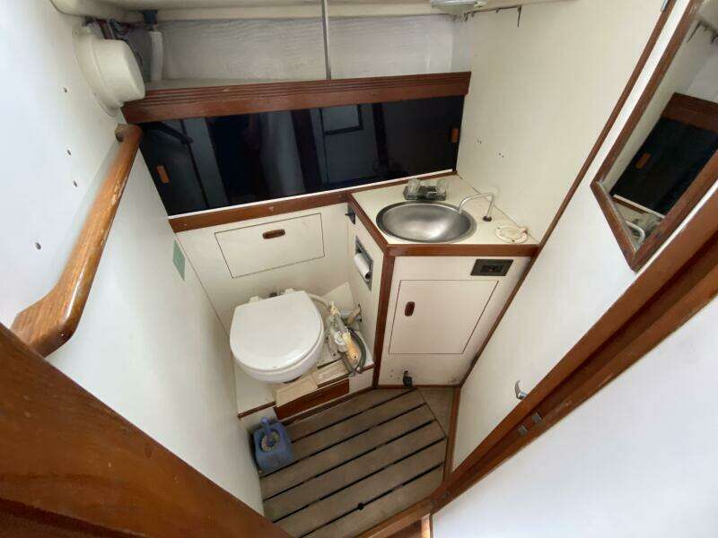 Windsprint 36ft Sabre Yacht For Sale