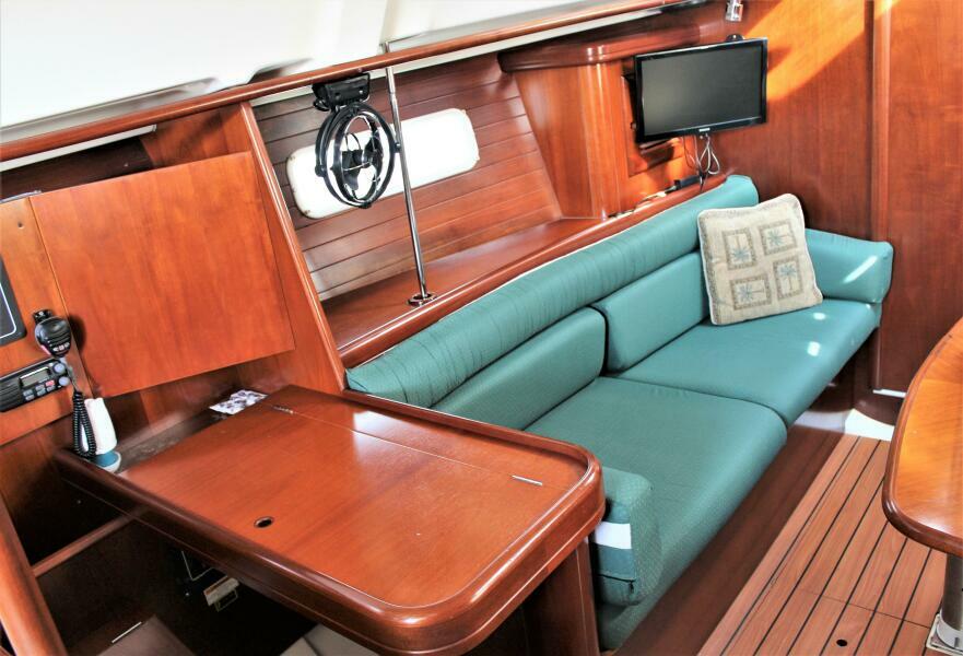 2003 Beneteau 361