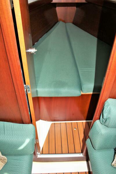 2003 Beneteau 361