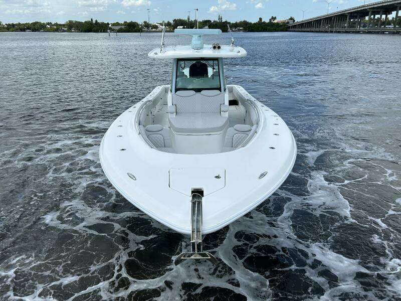 39ft HCB Yacht For Sale