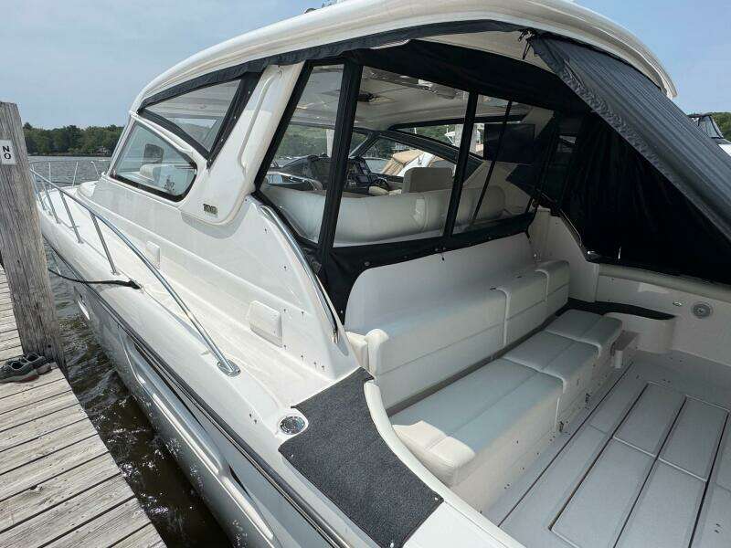 52ft Tiara Yachts Yacht For Sale
