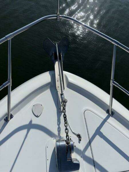 We got lucky 37ft Sea Ray Yacht For Sale