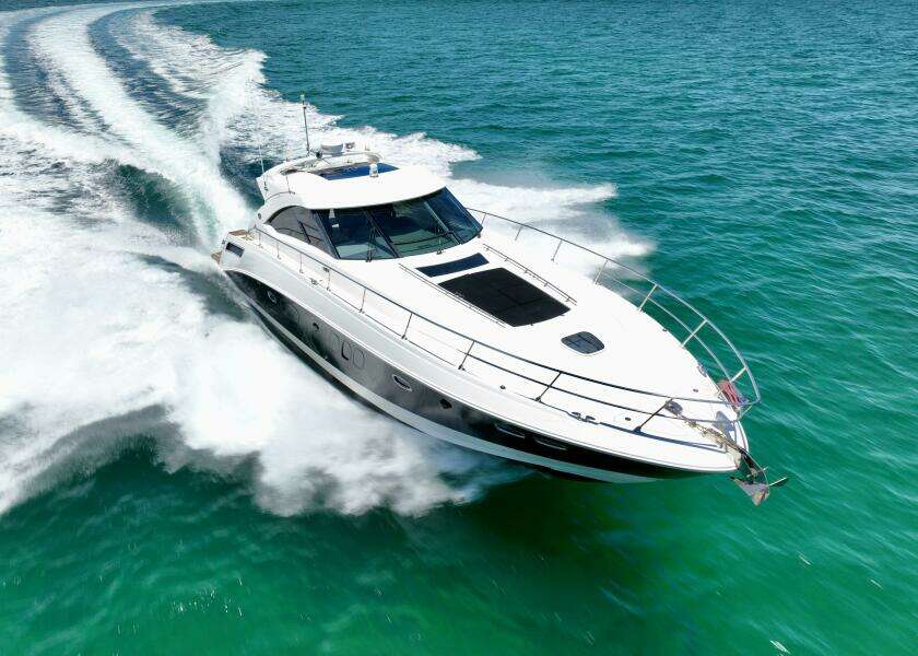 UKRAINIAN SEA GODDESS 54ft Sea Ray Yacht For Sale